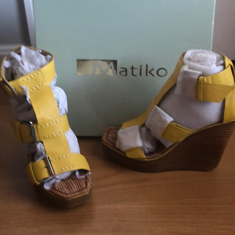 Wedges - Picture 3 of 3
